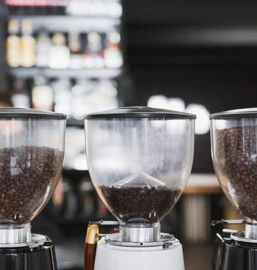 فرق قهوه تجاری با تخصصی چیست